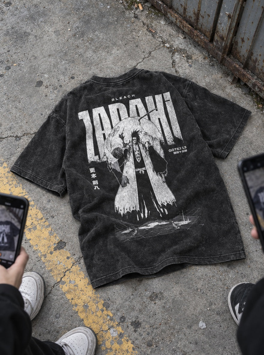 Zaraki Captain – T-Shirt – flat-lay | Bleach