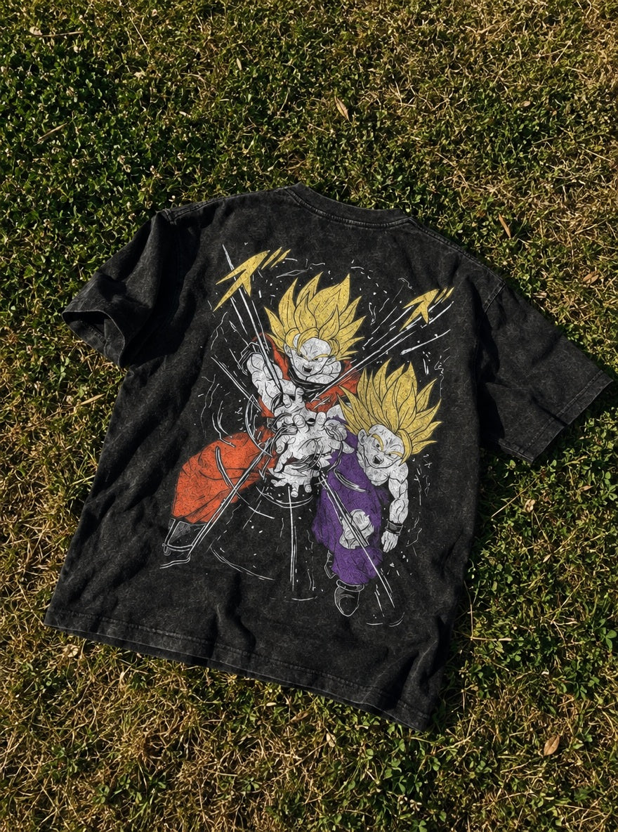 Goku & Gohan – T-Shirt – flat-lay | Dragon Ball