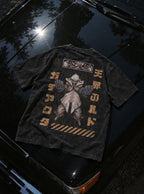 Rudo Gloves – T-Shirt – flat-lay | Gachiakuta