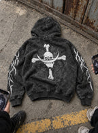 Whitebeard Skull – Hoodie – flat-lay | One Piece