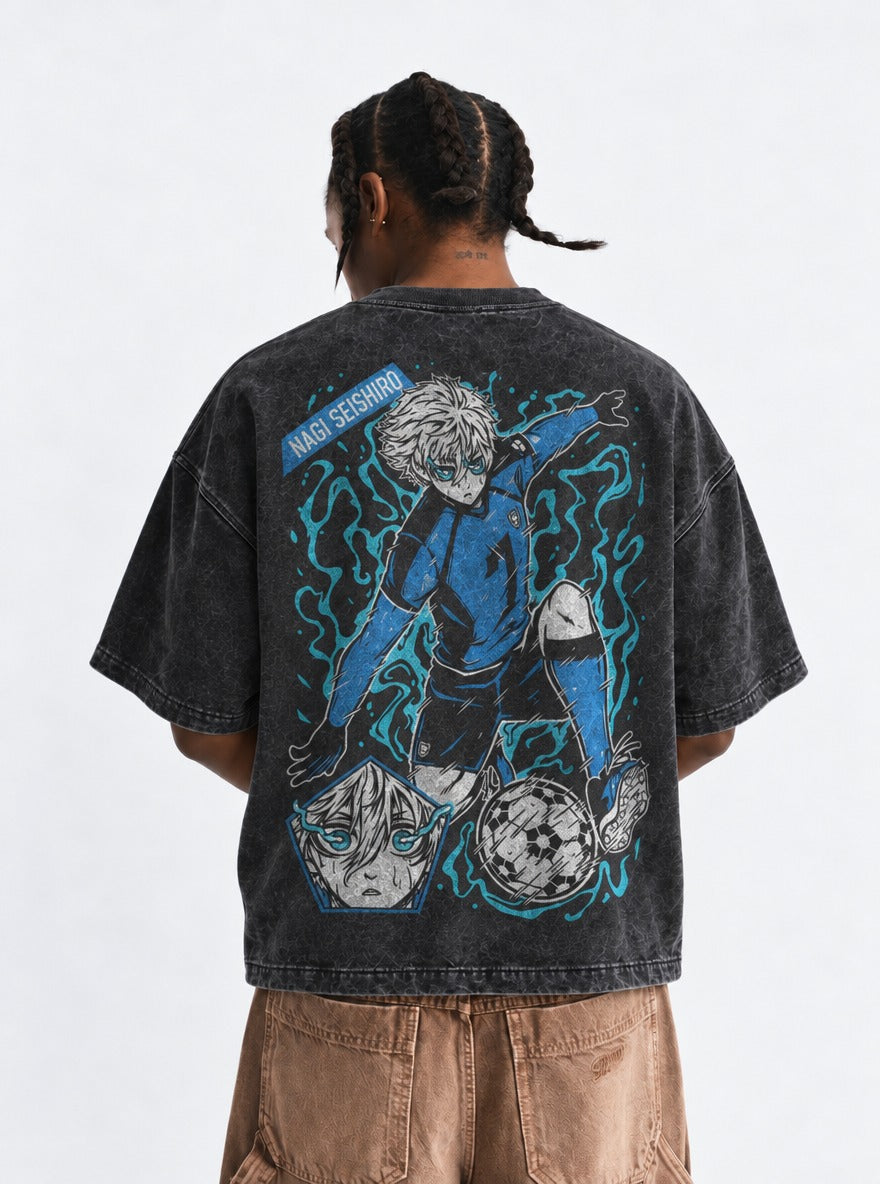 Nagi Strike – T-Shirt – model shot | Blue Lock