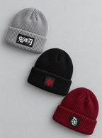 Slayer Crest Beanie 4-Pack – grey, black and burgundy | Demon Slayer