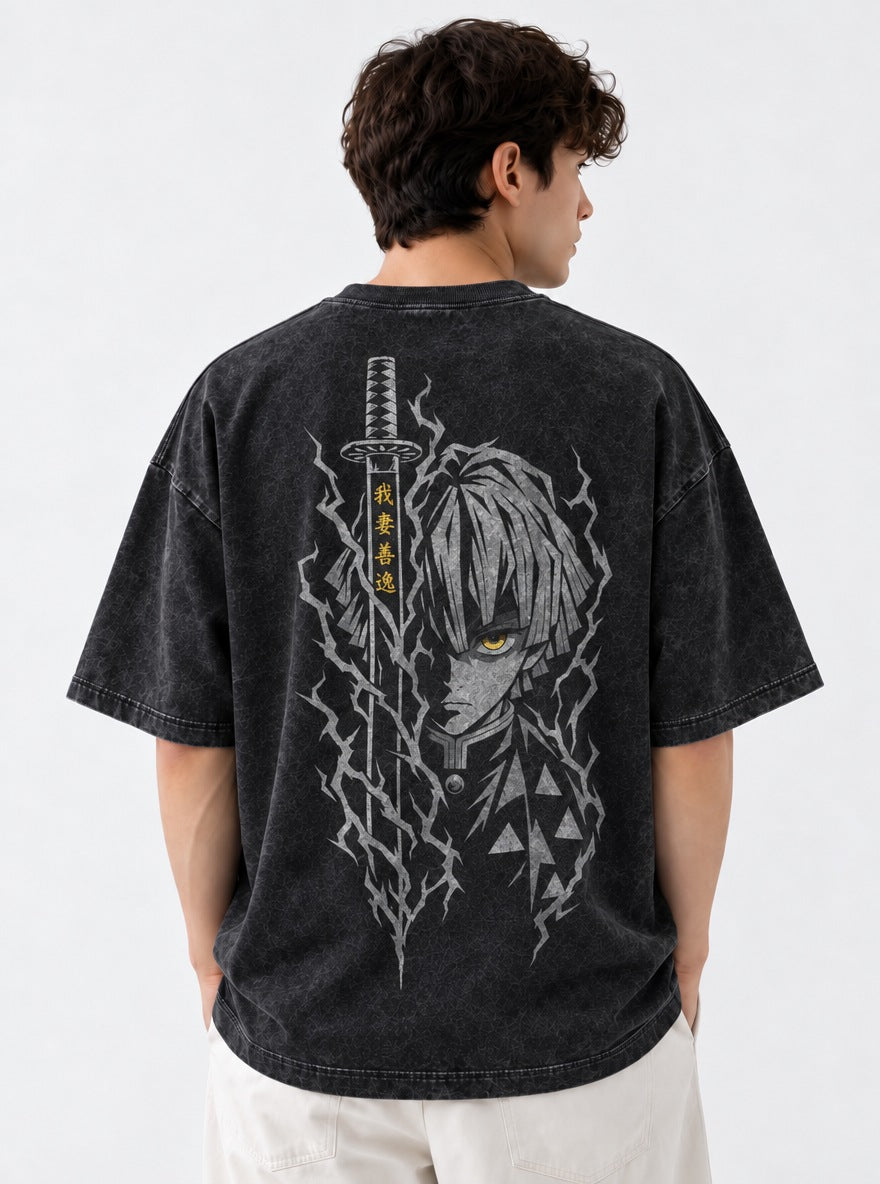 Zenitsu Blade – T-Shirt – model shot | Demon Slayer