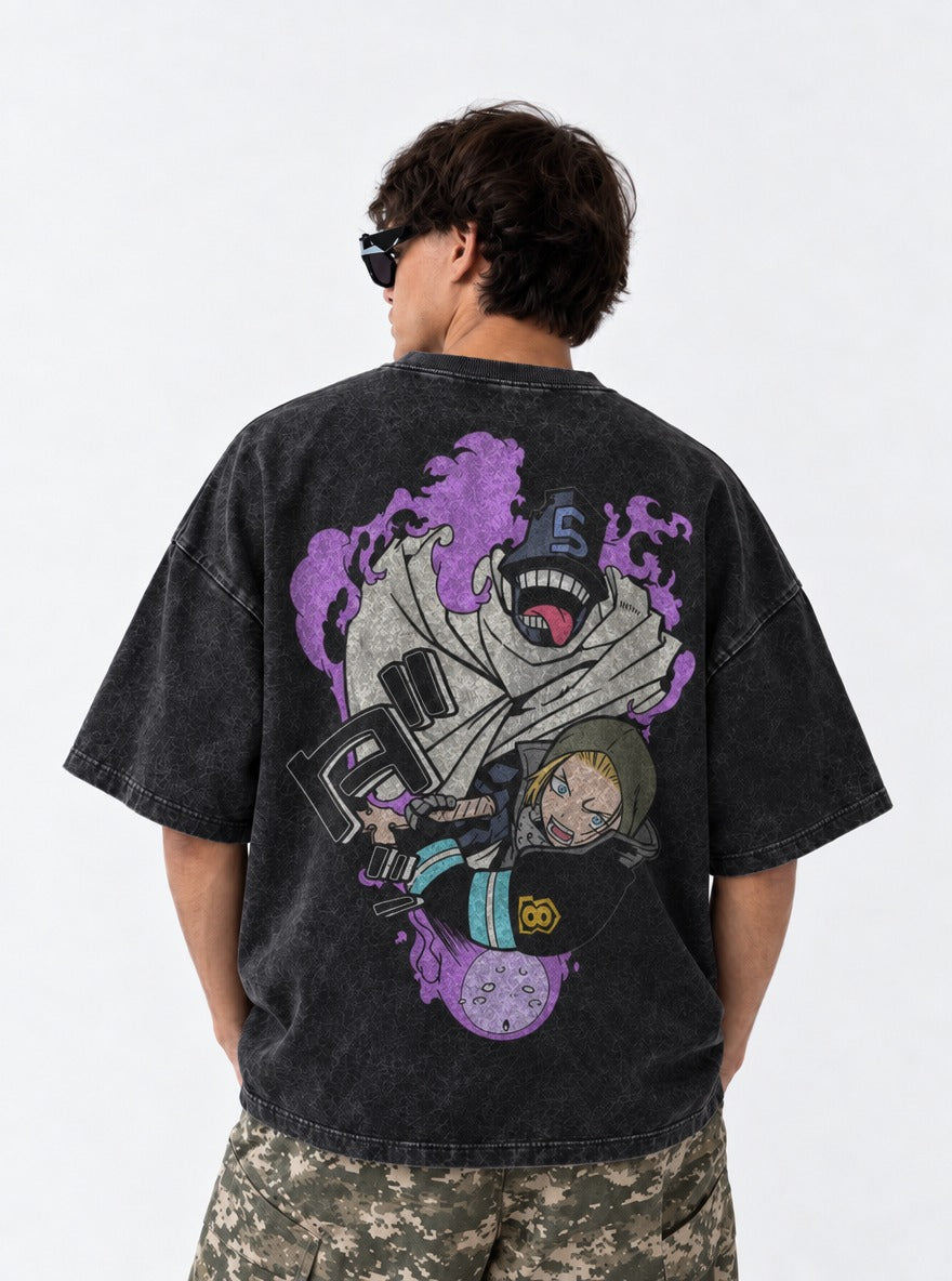 Cleaver Shade – T-Shirt – model shot | Fire Force