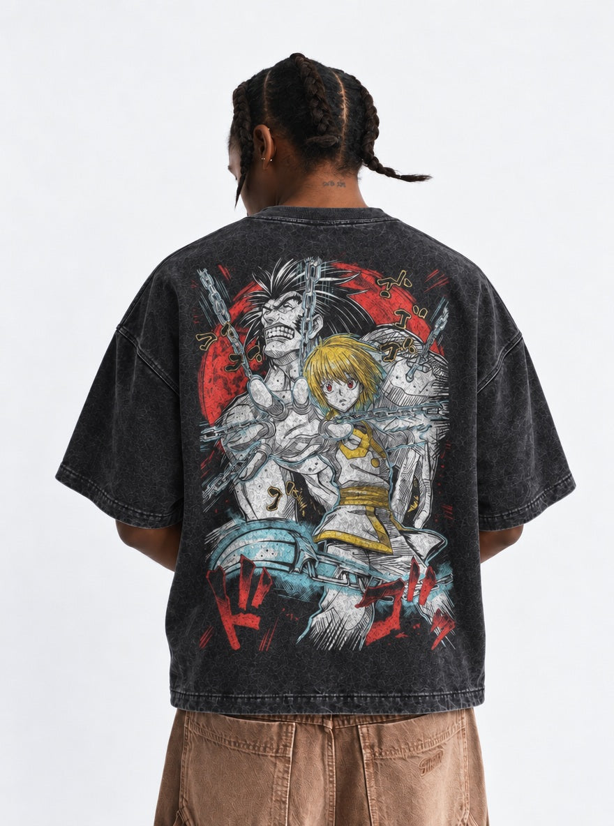 Kurapika vs Uvogin – T-Shirt – model shot | Hunter x Hunter